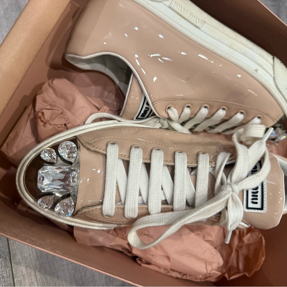 Miu Miu Cream and Pink Leather Shoes